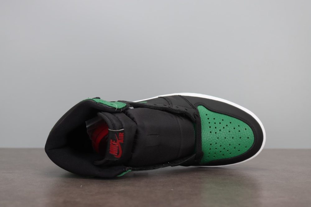 AJ1 Retro High Pine Green 2.0 - Image 3