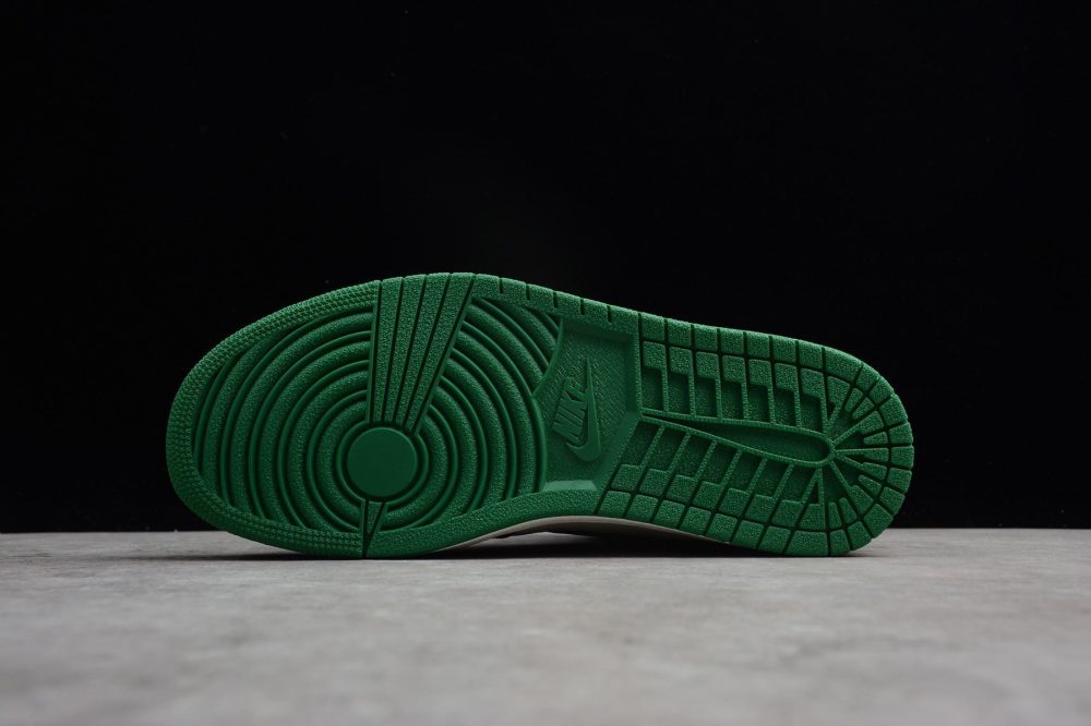 AJ1 Retro High Pine Green - Image 5