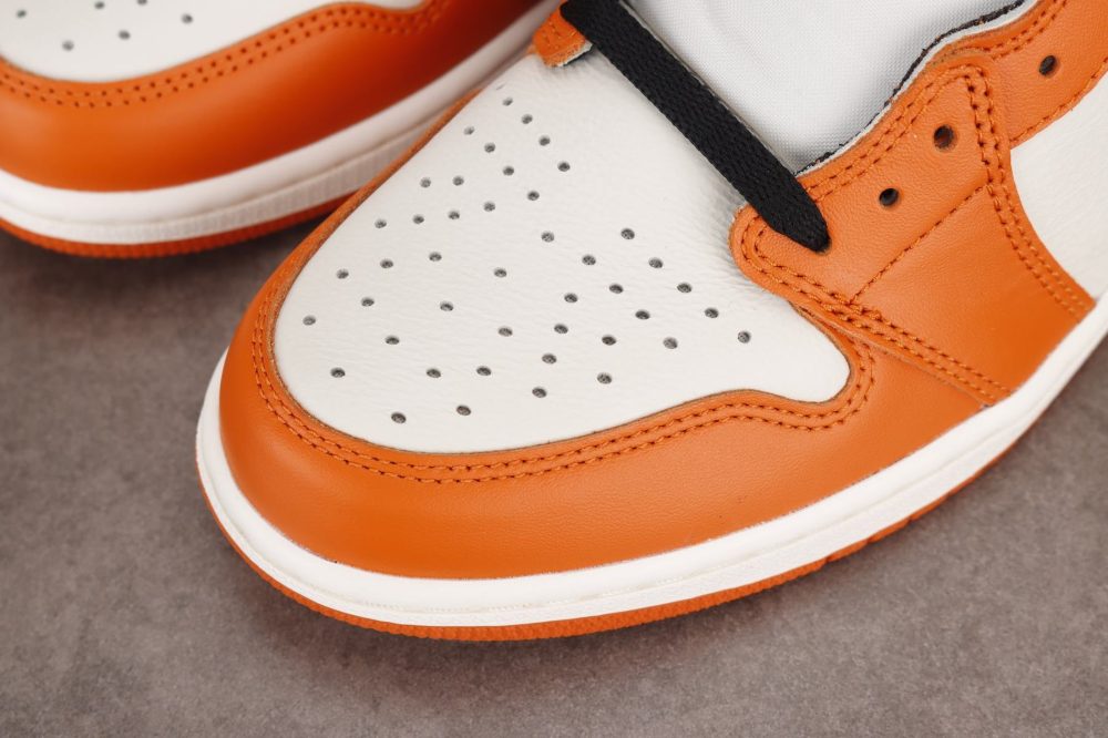 AJ1 Retro High 'Shattered Backboard' 2.0 - Image 11