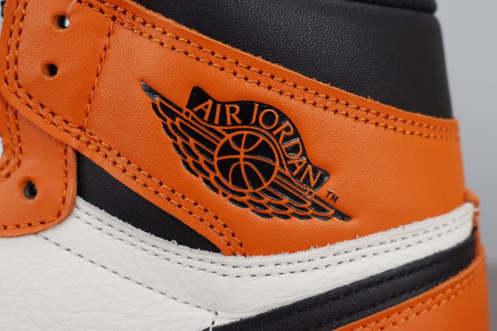 AJ1 Retro High 'Shattered Backboard' 2.0 - Image 13