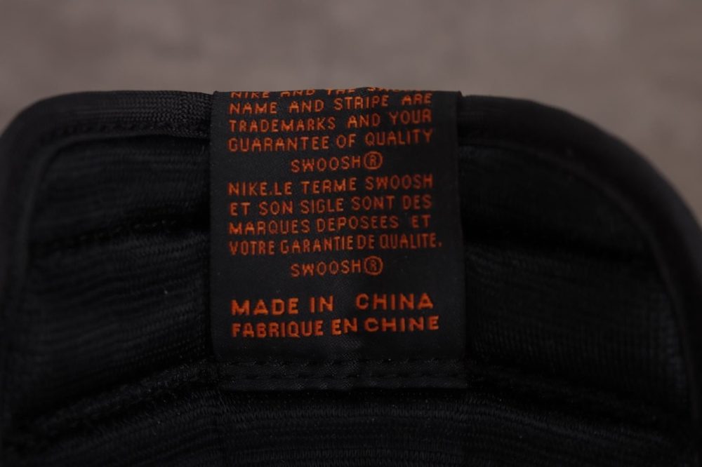 AJ1 Retro High 'Shattered Backboard' 3.0 - Image 15