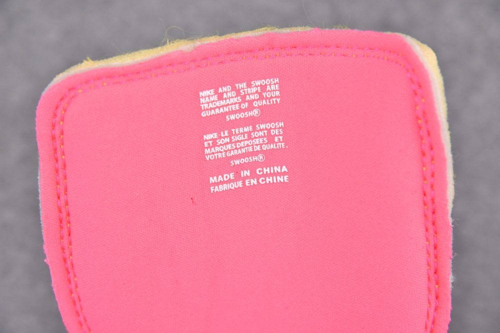 AJ1 Retro High Tokyo Bio Hack - Image 13