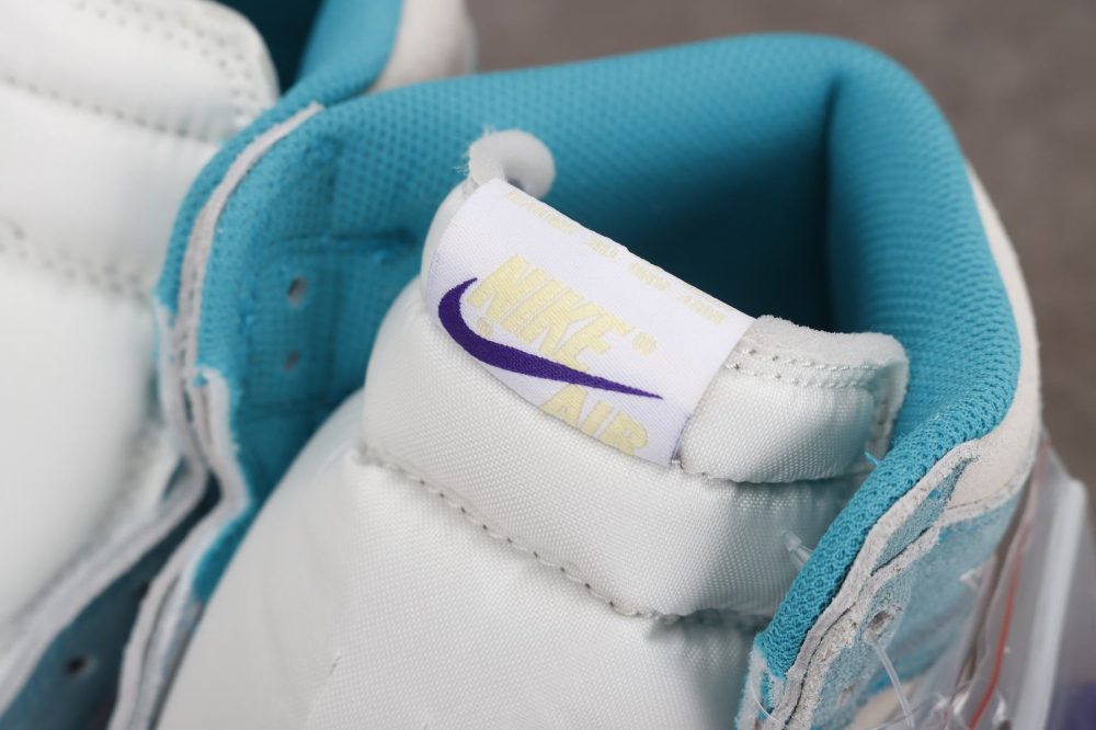 AJ1 Retro High Turbo Green - Image 12