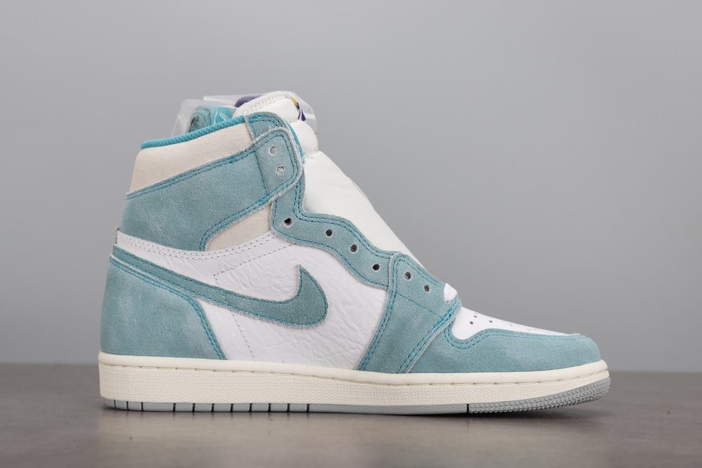 AJ1 Retro High Turbo Green - Image 2
