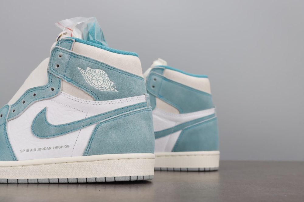 AJ1 Retro High Turbo Green - Image 6