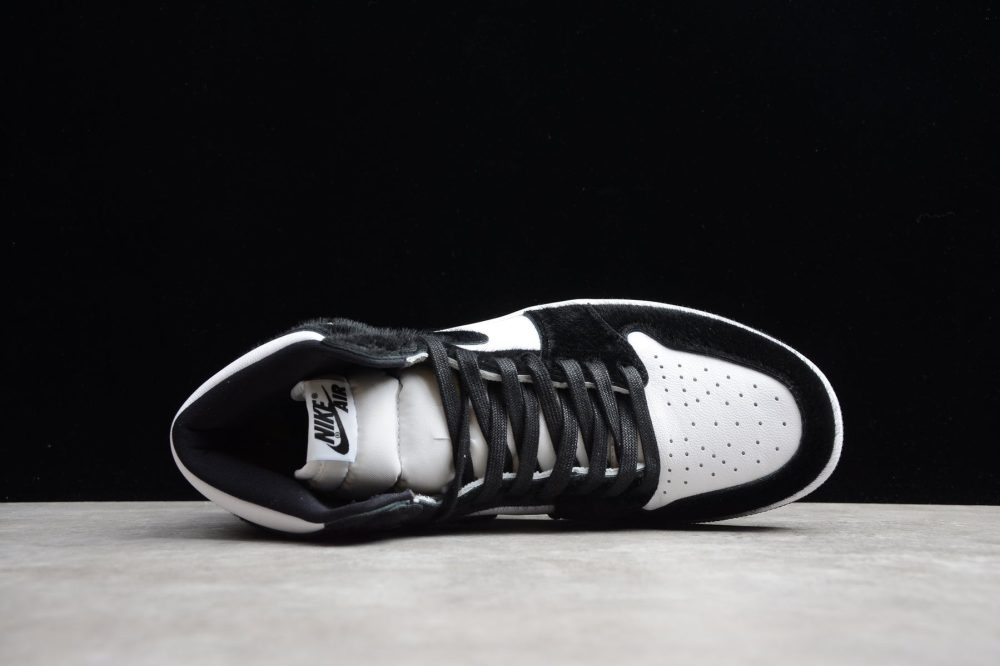 AJ1 Retro High Twist (Panda) - Image 4