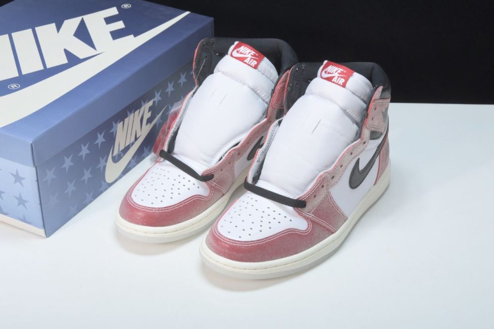 AJ1 Retro High x Trophy Room 'Chicago' - Image 12