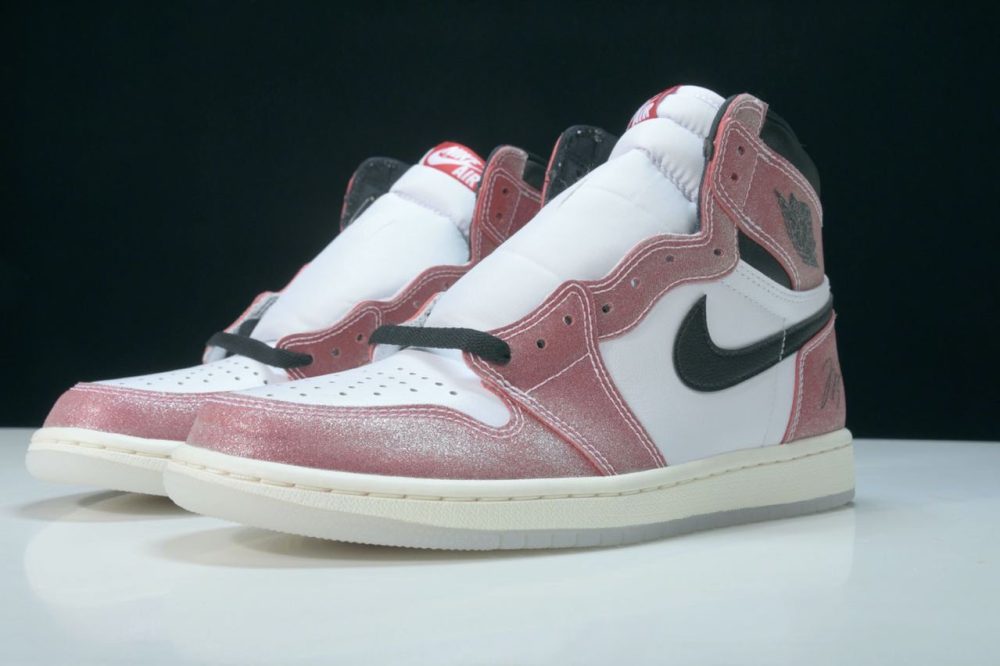 AJ1 Retro High x Trophy Room 'Chicago' - Image 2