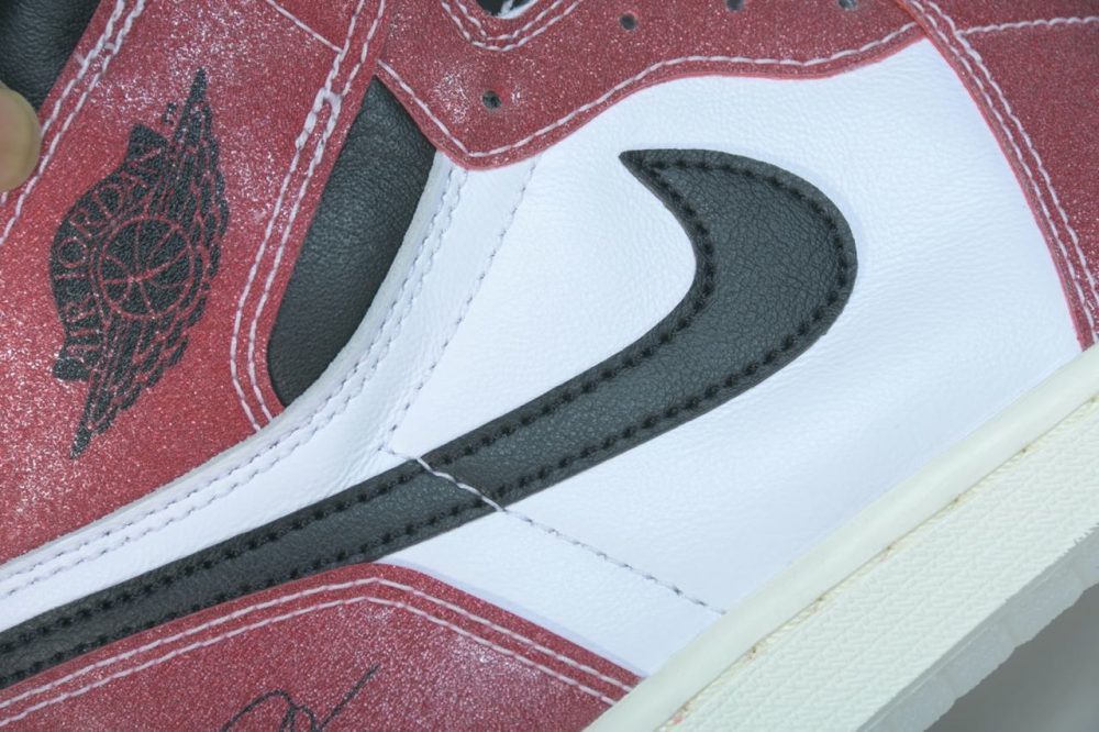AJ1 Retro High x Trophy Room 'Chicago' - Image 9