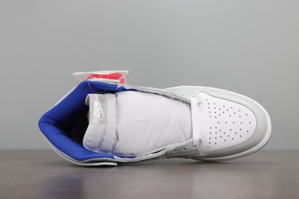 AJ1 Retro High Zoom White Racer Blue - Image 3