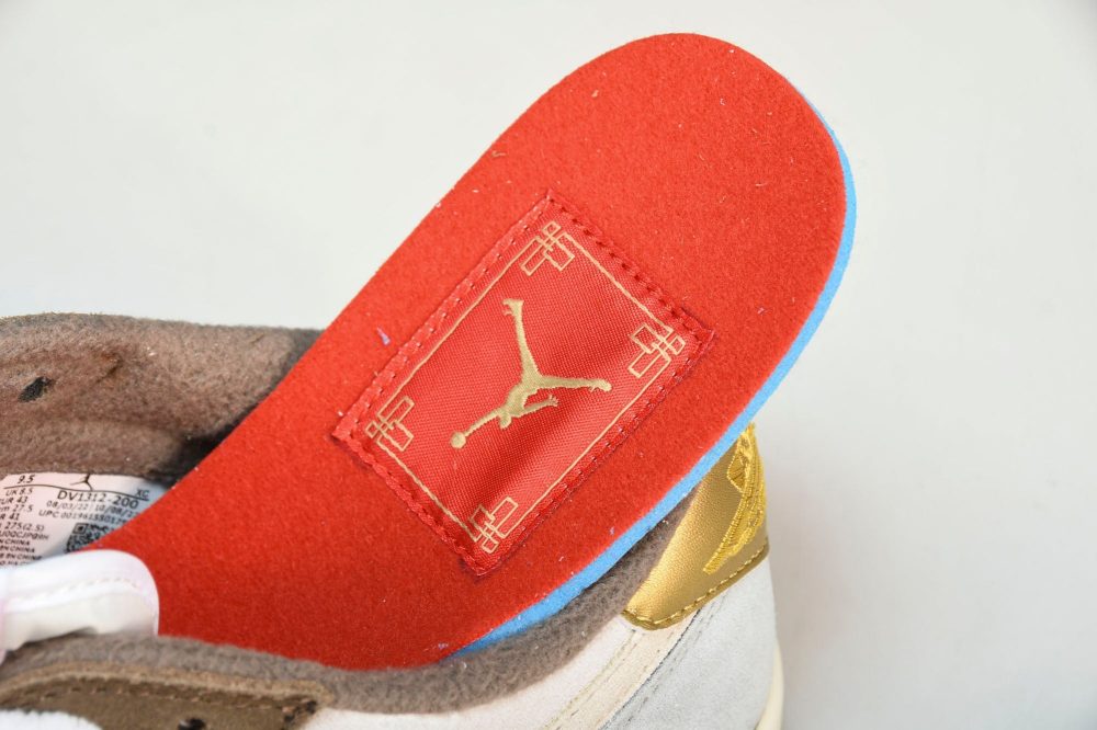 AJ1 Retro Low OG 'Year of the Rabbit' - Image 12