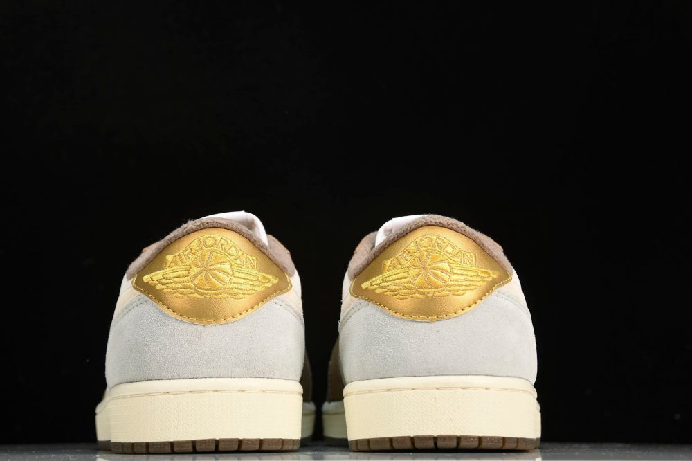 AJ1 Retro Low OG 'Year of the Rabbit' - Image 6