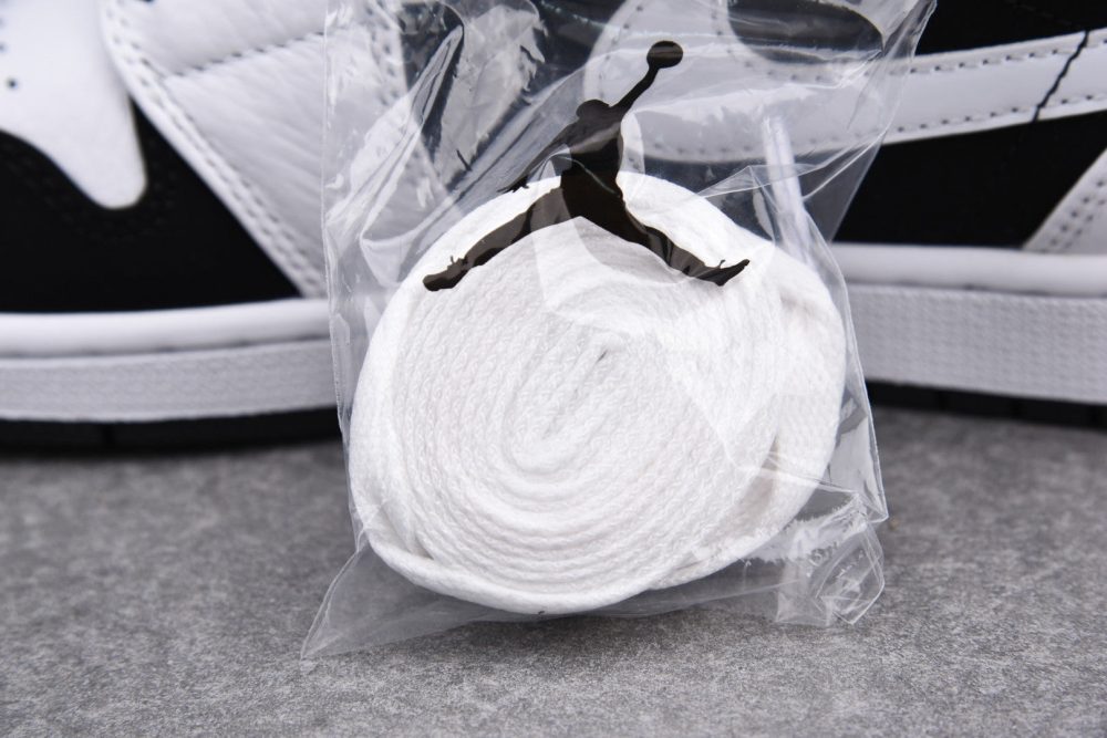 AJ1 Retro Mid ‘Tuxedo’ - Image 9