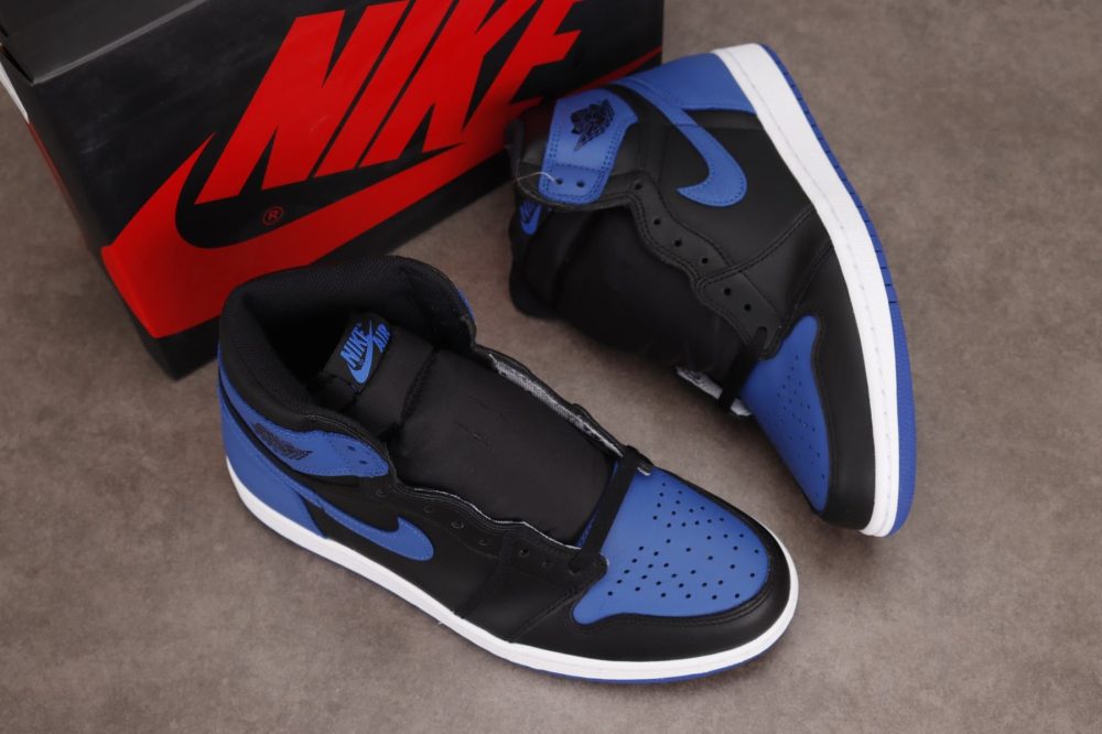 AJ1 Retro Royal - Image 10