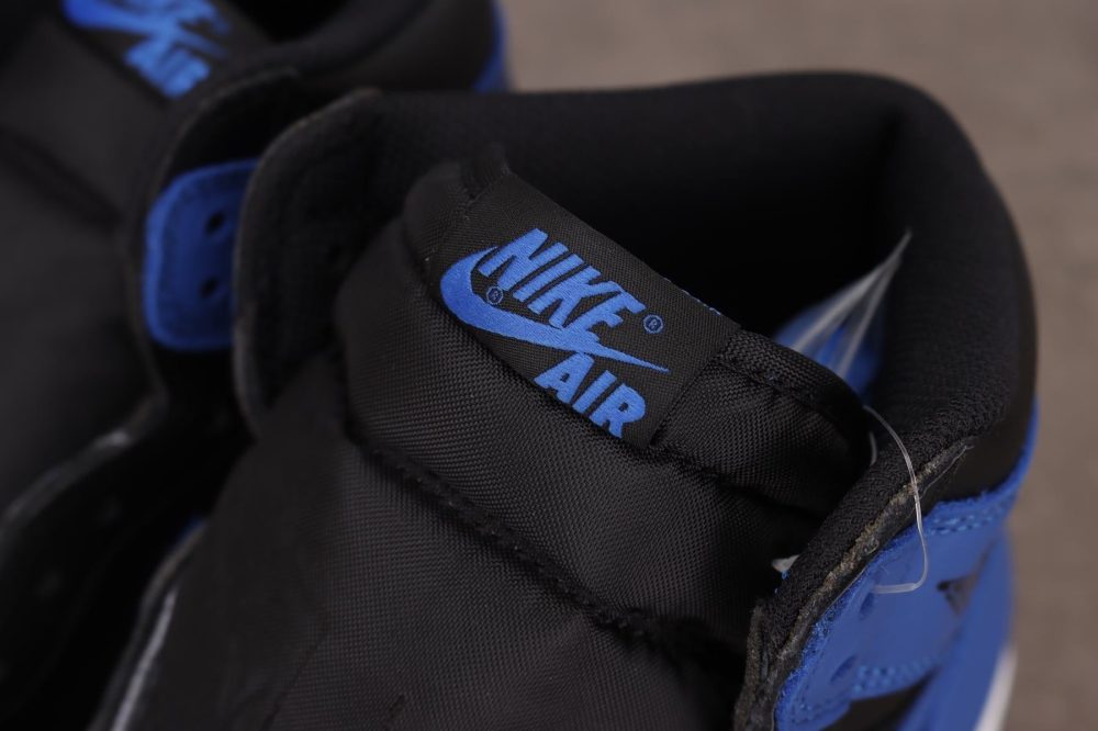 AJ1 Retro Royal - Image 12