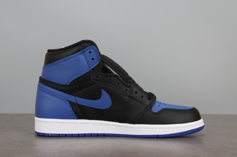 AJ1 Retro Royal - Image 2