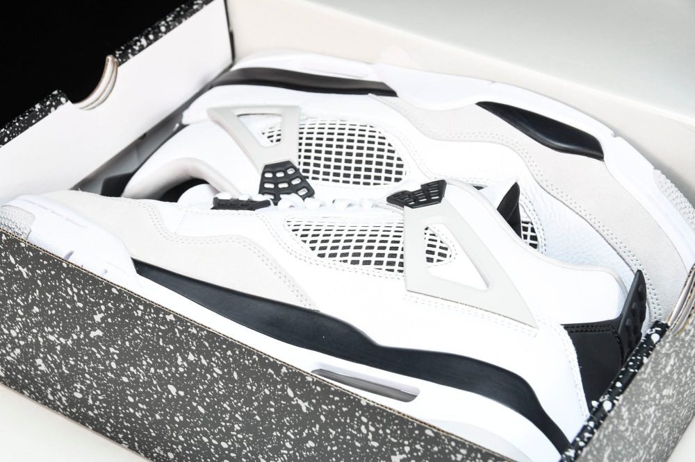 AJ4 Retro 'Military Black' - Image 17