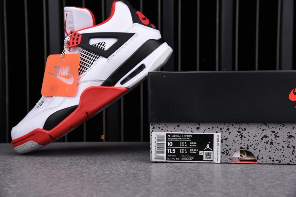 AJ4 Retro OG 'Fire Red' - Image 13