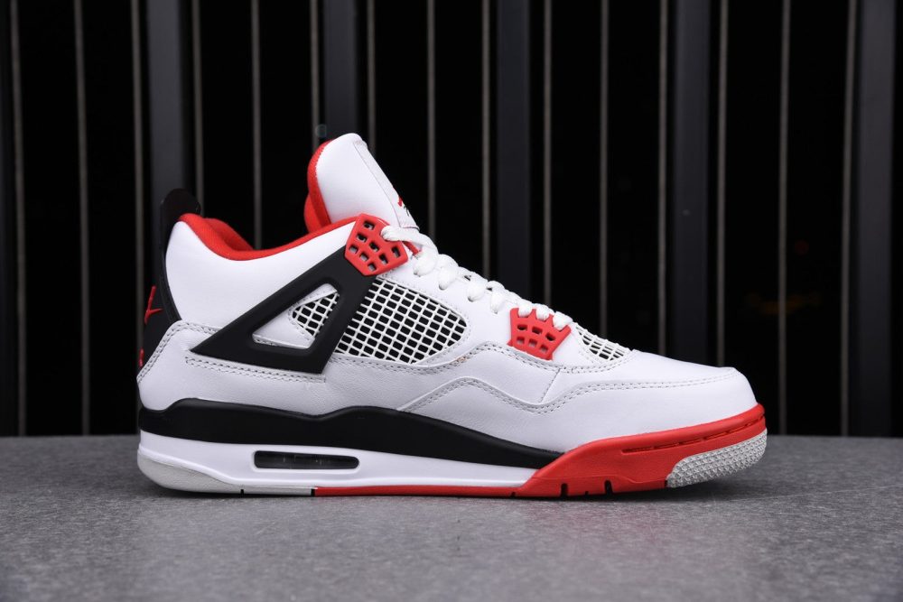 AJ4 Retro OG 'Fire Red' - Image 2