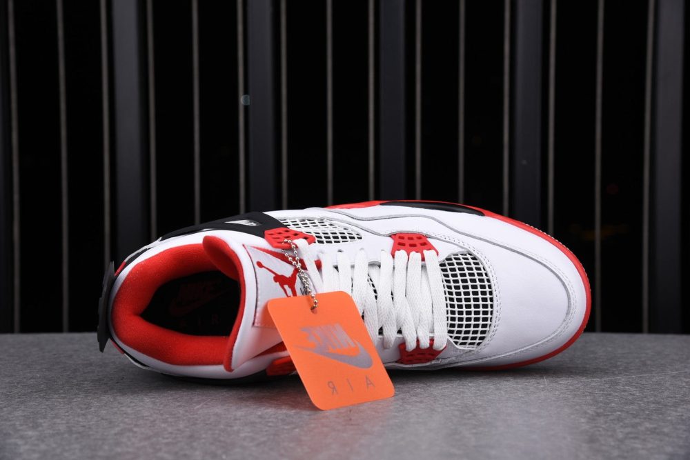 AJ4 Retro OG 'Fire Red' - Image 3