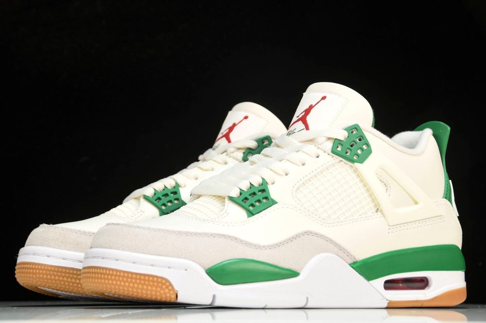 AJ4 Retro SB 'Pine Green' - Image 2