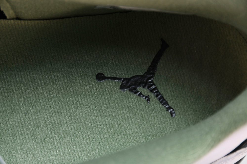 AJ4 Retro 'Seafoam' - Image 12