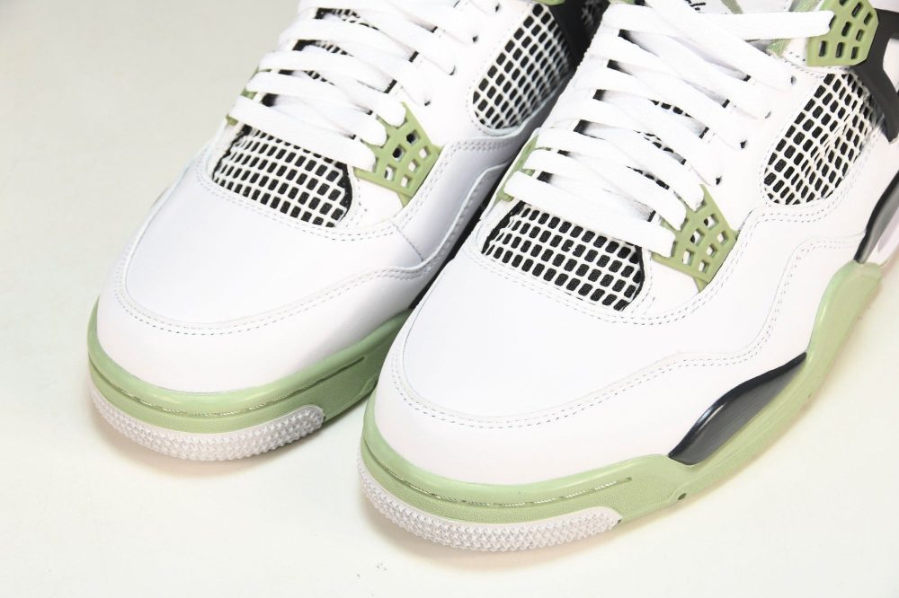 AJ4 Retro 'Seafoam' - Image 16
