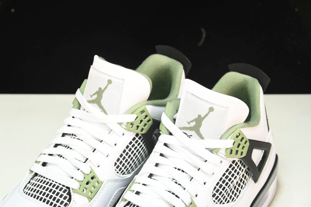 AJ4 Retro 'Seafoam' - Image 17