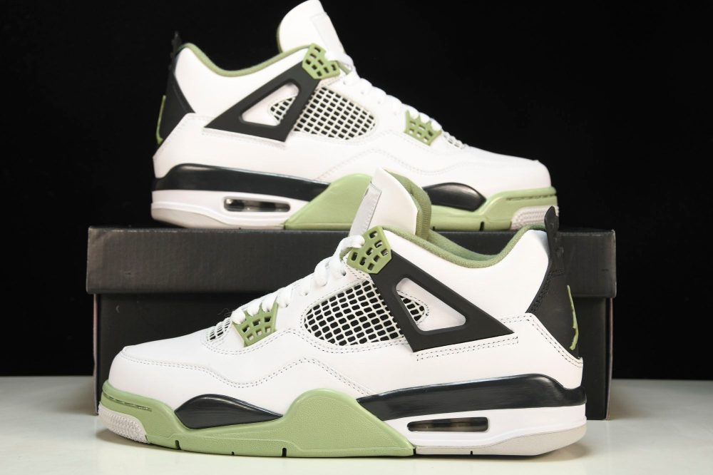 AJ4 Retro 'Seafoam' - Image 20
