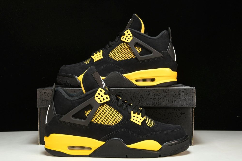 AJ4 Retro 'Thunder' 2023 - Image 18