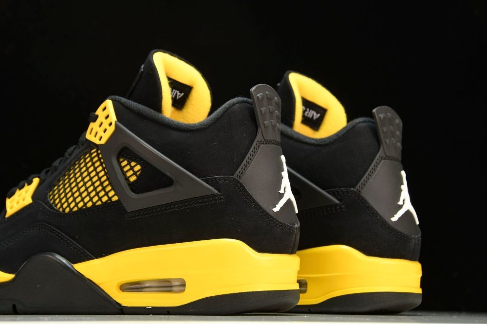 AJ4 Retro 'Thunder' 2023 - Image 8