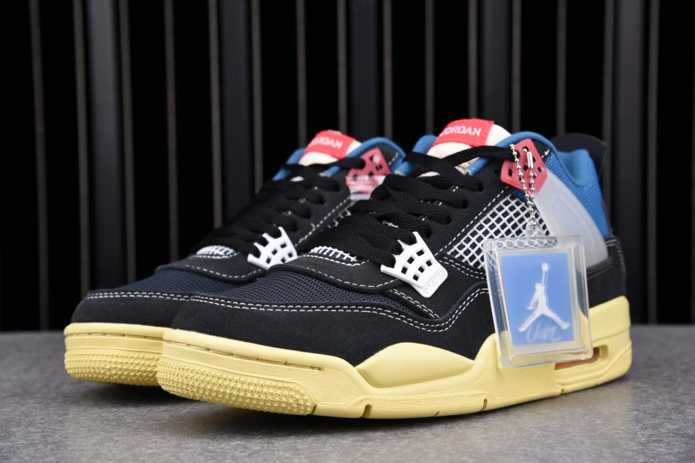 AJ4 Retro Union LA Off Noir - Image 14
