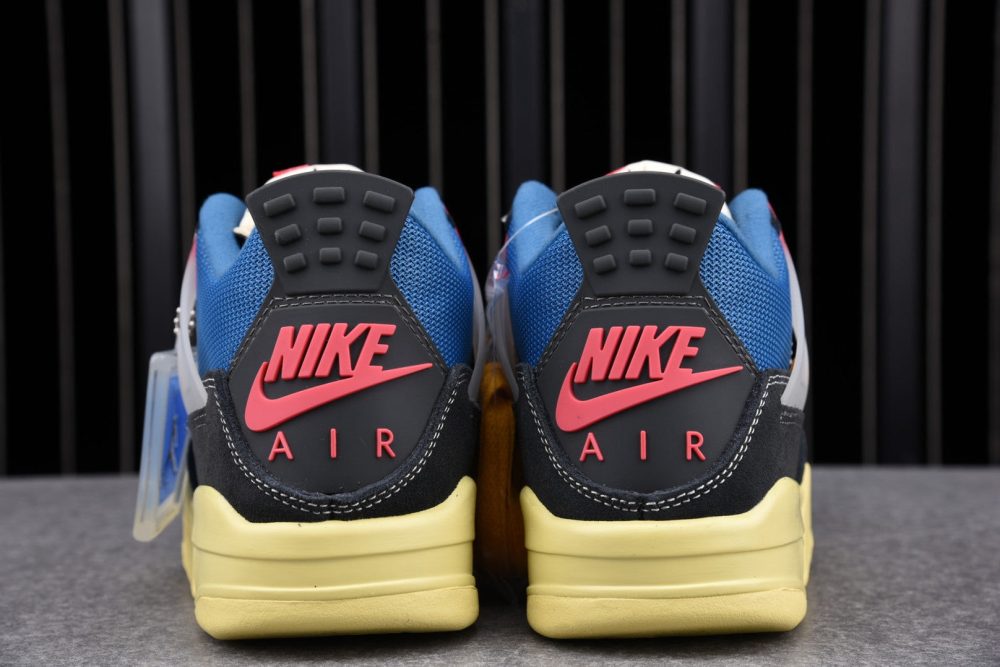 AJ4 Retro Union LA Off Noir - Image 6