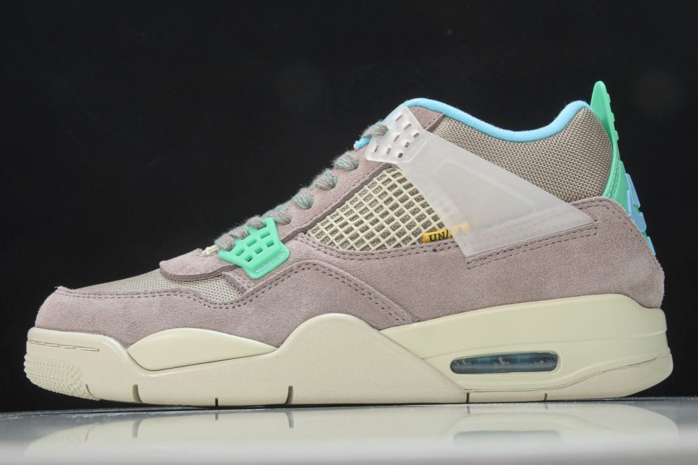 AJ4 Retro Union SP 'Taupe Haze'