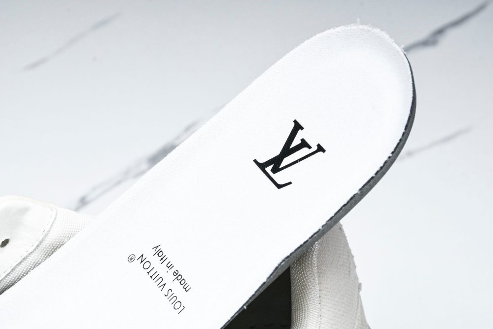 Louis Vuittоп Trainer Low 'Beige Denim Monogram Textile' - Image 12