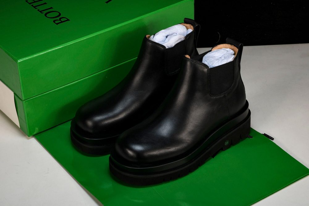 Вottega Veneta Lug Ankle Chelsea Boots 'Black' - Image 11