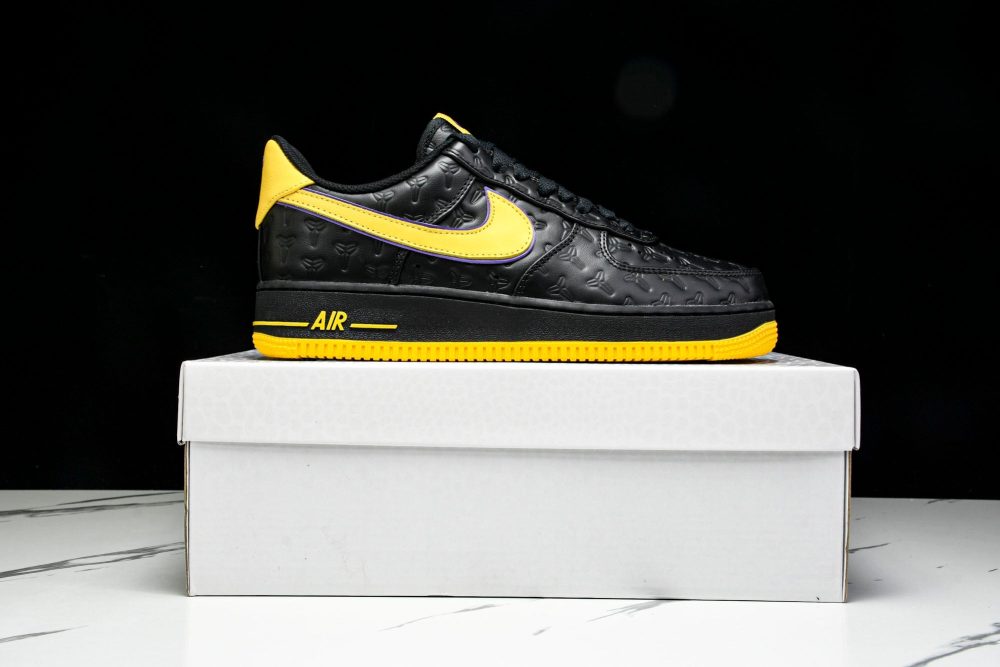 AF1 Kobe Bryant 'Lakers Away Black' - Image 28