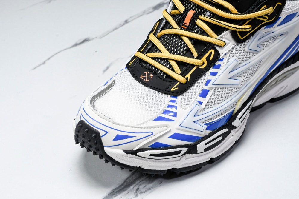 Off-White "Be Right Back" Sneaker 'New York' - Image 8