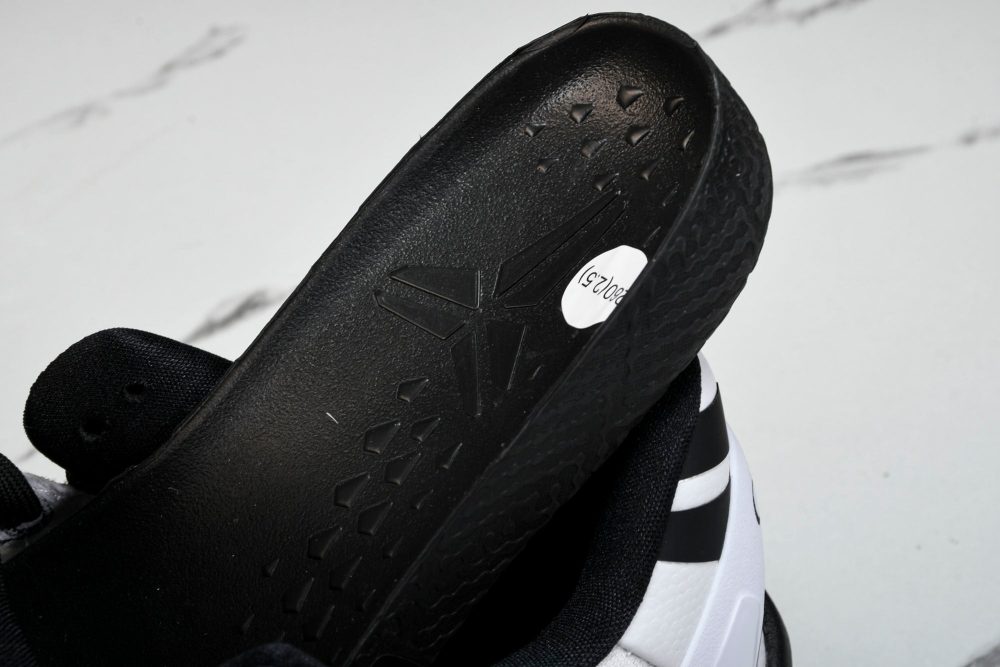 Kobe 8 Protro 'Mambacita' - Image 14