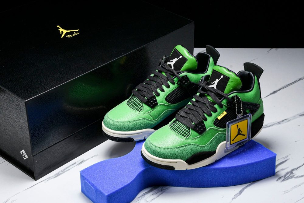 AJ4 Retro 'Manila' (Special Box) - Image 27