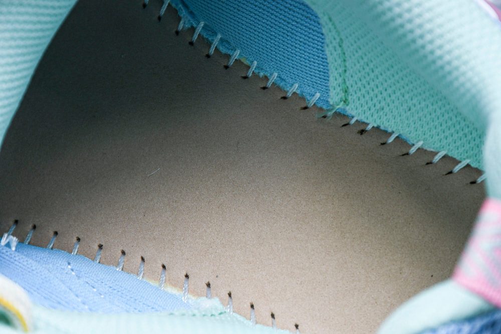 Off-White "Be Right Back" Sneaker 'Miami' - Image 15