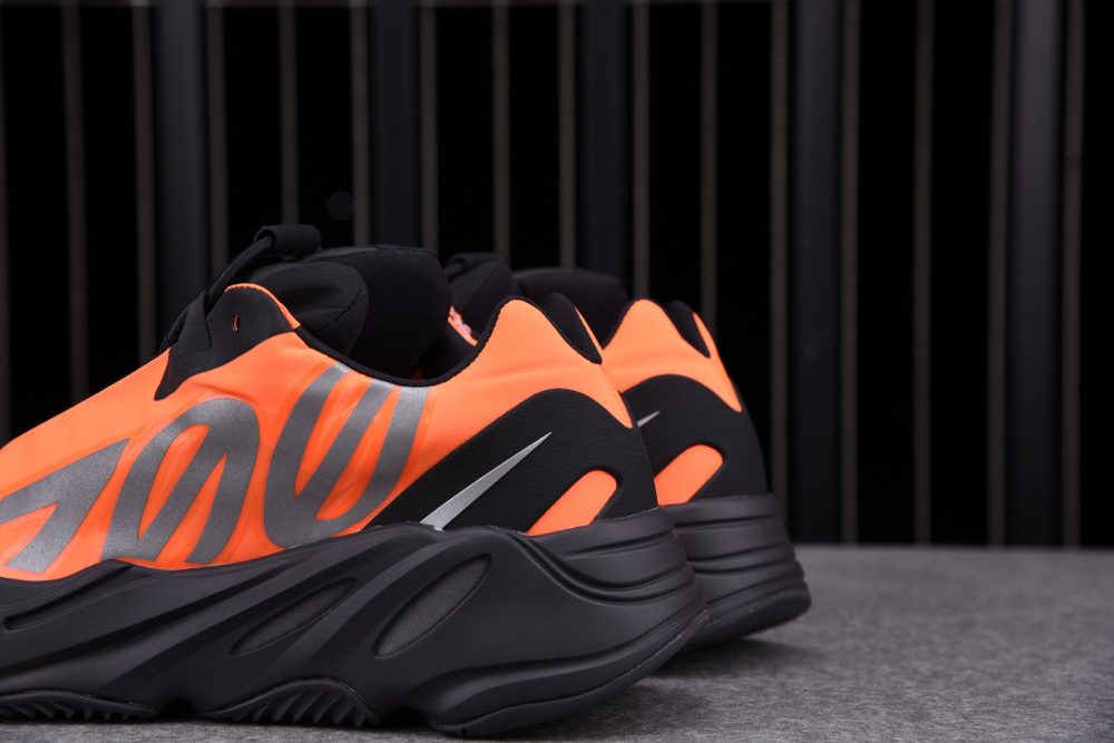 Yzy Boost 700 MNVN Orange - Image 11