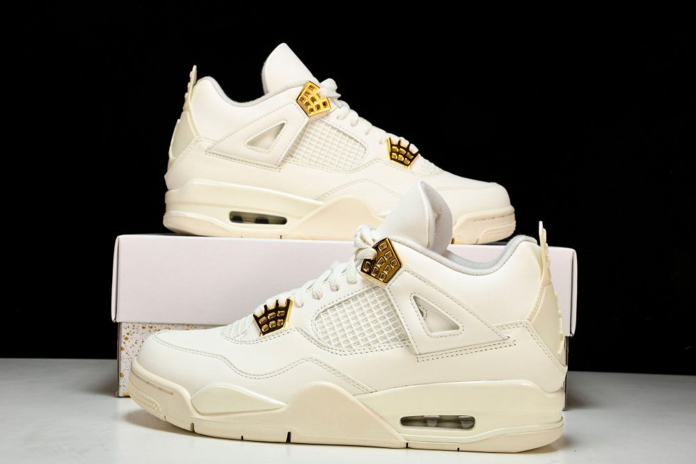 AJ4 Retro 'Metallic Gold' - Image 26