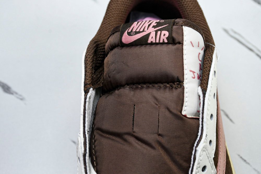 Travis Scott AJ1 Retro Low OG 'Dark Pony' - Image 11