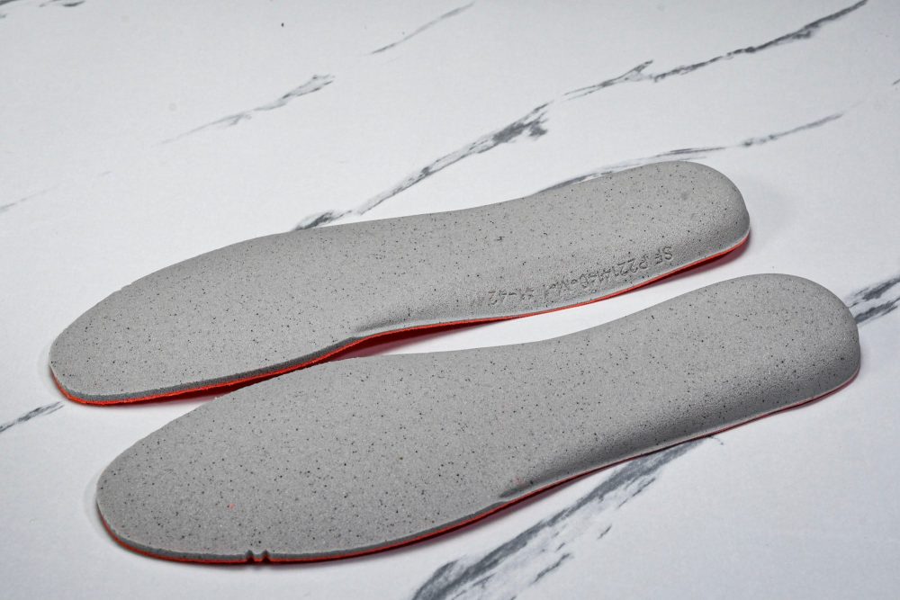 Runner 'White Orange' - Image 17