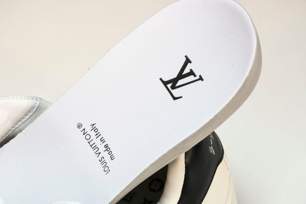Louis Vuittоп Trainer Low by Yayoi Kusama 'Black' - Image 14