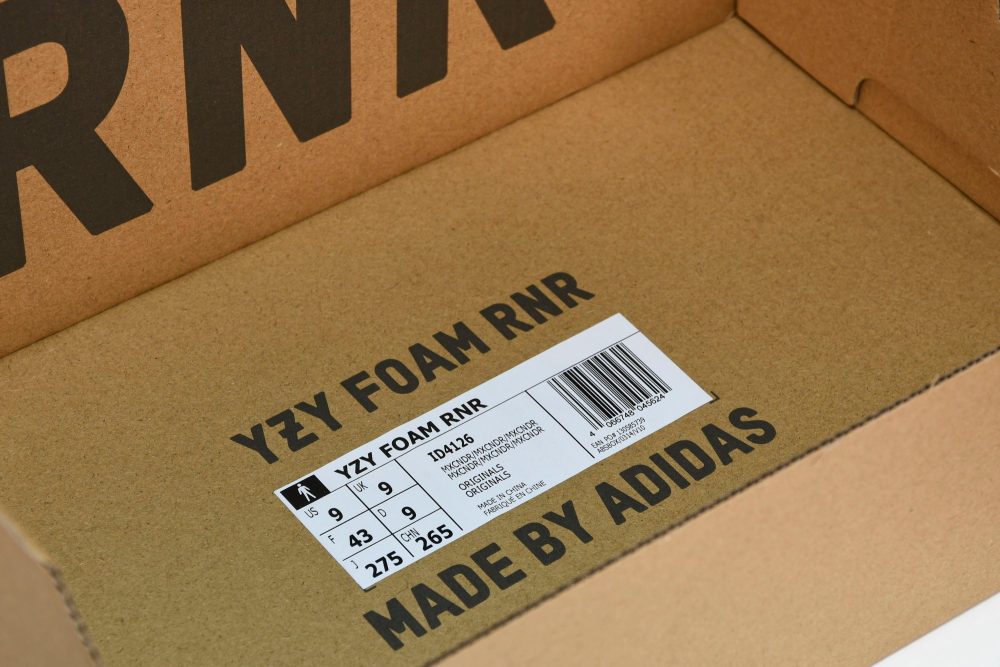 Yzy Foam RNNR 'MX Cinder' - Image 18