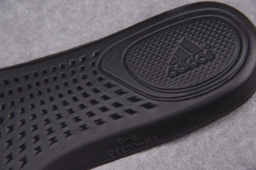 Yzy Boost 700 MNVN Black - Image 16