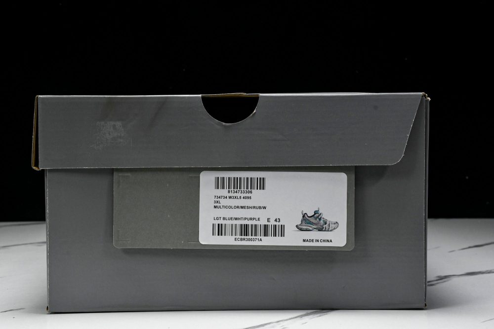 3XL Sneaker 'White Light Blue' - Image 27