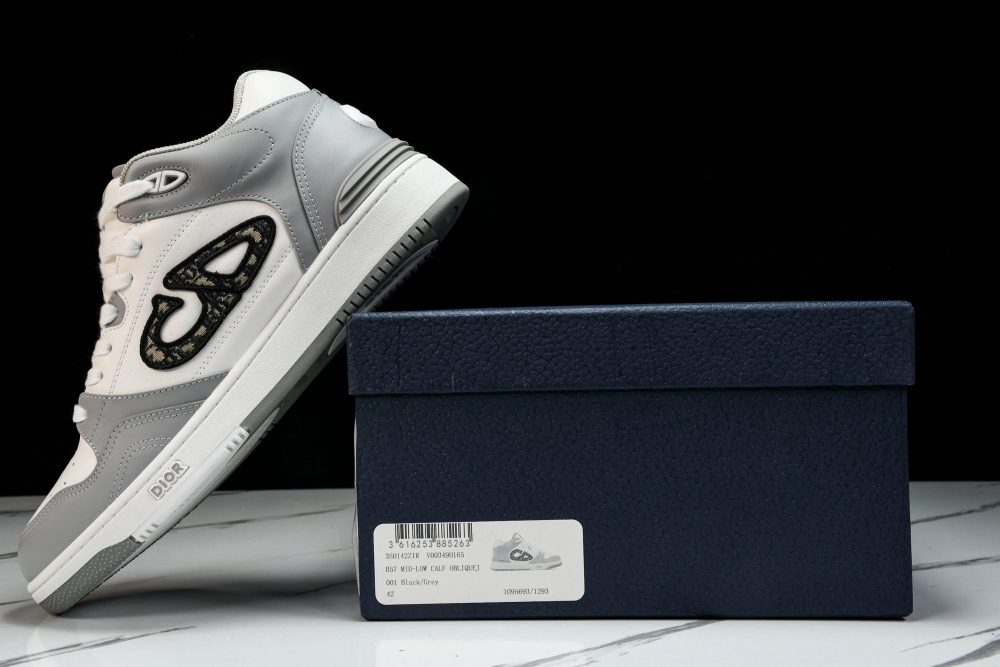 D1or B57 Mid-Top "Grey White' - Image 24